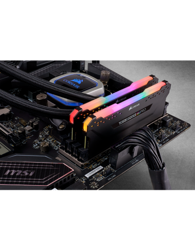vengeance-rgb-pro-16gb-2x8-gb-cmw16gx4m2c3200c16-4.jpg