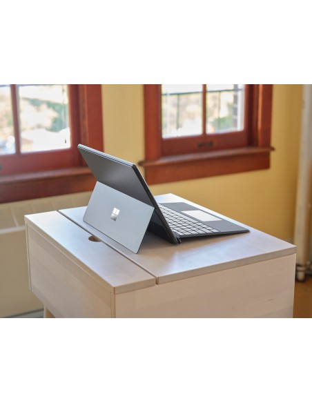 surface-go-3-p-4-64-lte-21.jpg