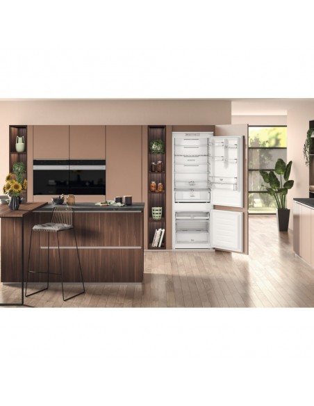 fr-hotpoint-ha-sp70-t132-13.jpg