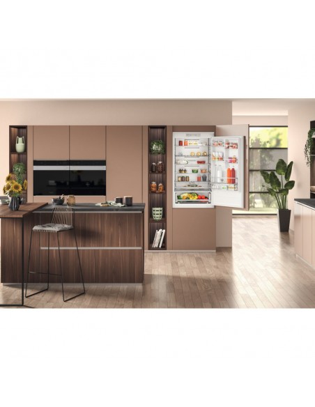 fr-hotpoint-ha-sp70-t132-17.jpg