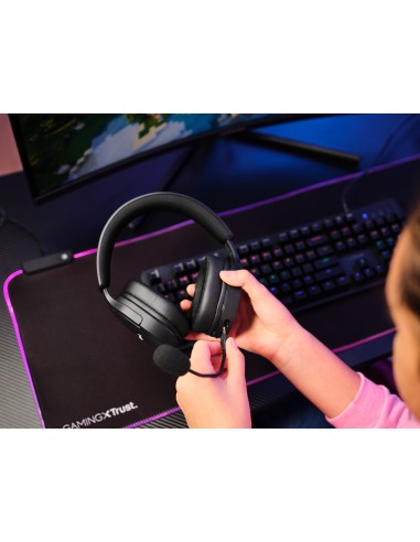 gxt491-fayzo-wireless-headset-blk-11.jpg