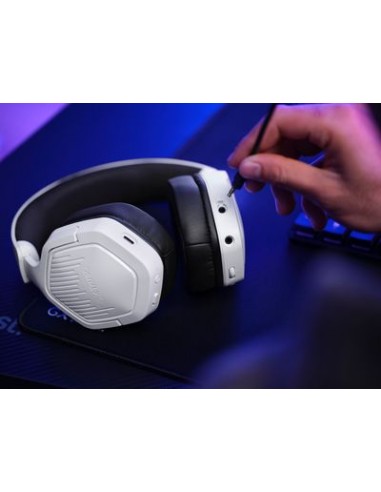 gxt493w-carus-wireless-headset-whit-10.jpg