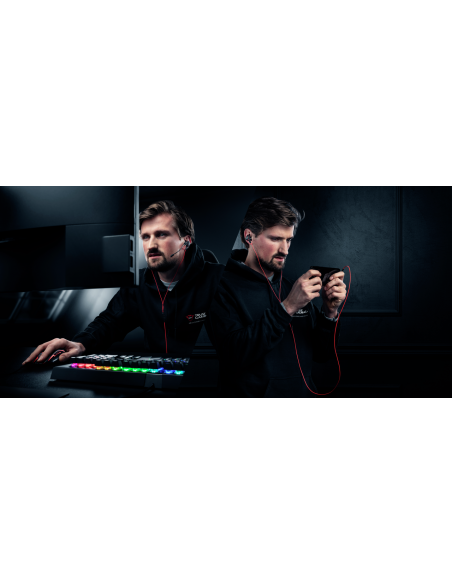 gxt-408-cobra-multiplatform-gaming-10.jpg