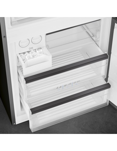 combi-dark-inx-disp-est-d-6.jpg