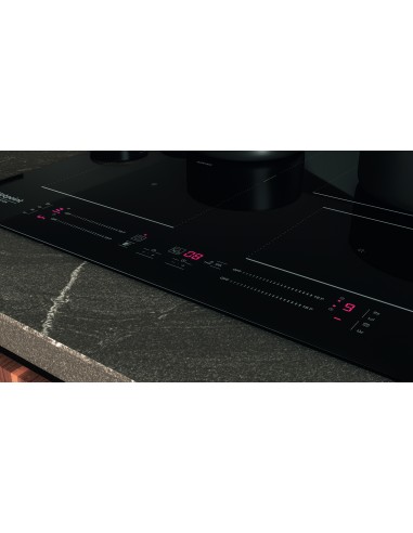 pc-hotpoint-hs-4960c-cpne-9.jpg