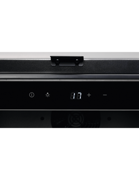 aws4052b5b-2.jpg