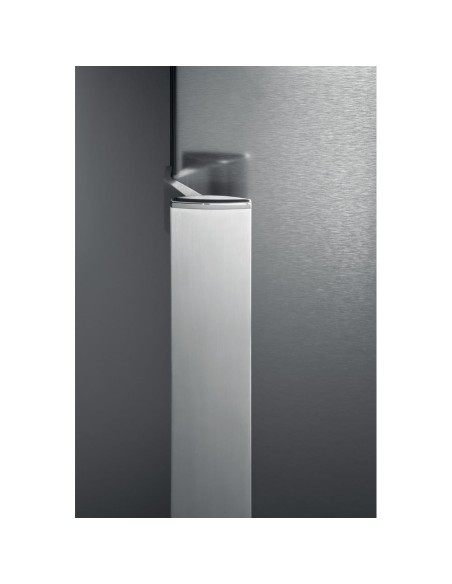 whirlpool-frigowb70e973-x-e463lt-9.jpg