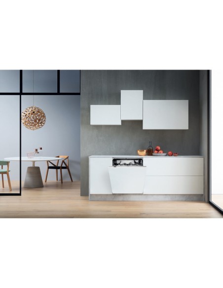lavastoviglie-whirlpool-wric3c26p-14-coperti-classe-a-a-scomparsa-totale-wric3c26p-5.jpg