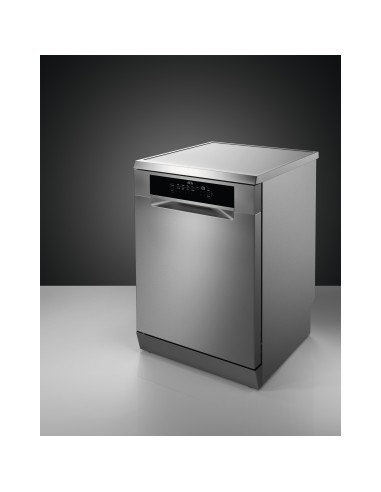 lavast-15cop-9pr-40db-inverter-motore-inox-xxl-glasscare-13.jpg