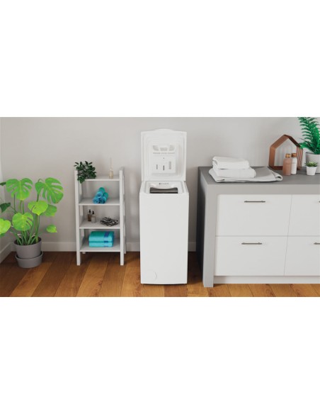 indesit-lavat-btw-l60300-it-n-6kg-a-carica-dall-altro1000giriturnwashrapid-washwater-balanc-8.jpg
