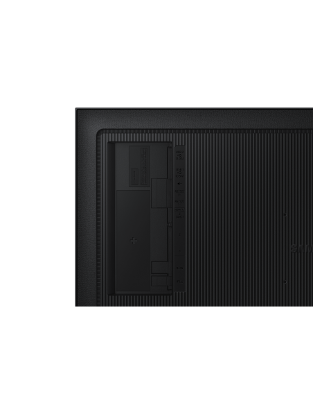 qm32c-1920x1080-400cd-m-6.jpg