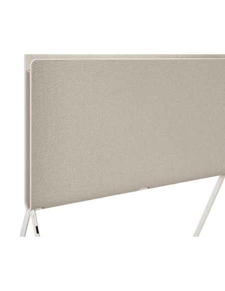 42-oled-evo-serie-lx1-pose-12.jpg