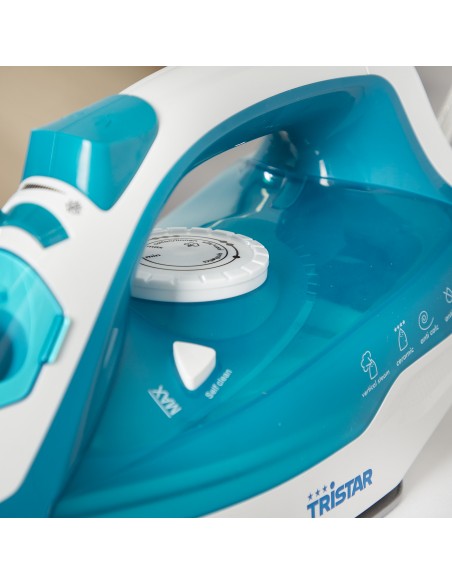 ferro-a-vapore-2600w-bianco-blu-13.jpg