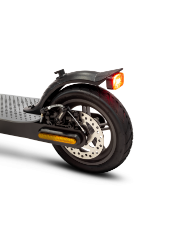 jeep-e-scooter-sentinel-safe-ride-27.jpg