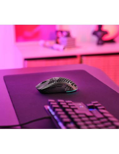 trust-mouse-gxt-929-helox-gaming-wireles25307-gxt-929-helox-ultra-lightweight-wireless-g-6.jpg