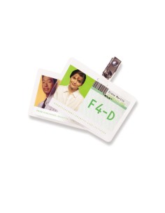 CF100 POUCHES FORMATO TESSERA